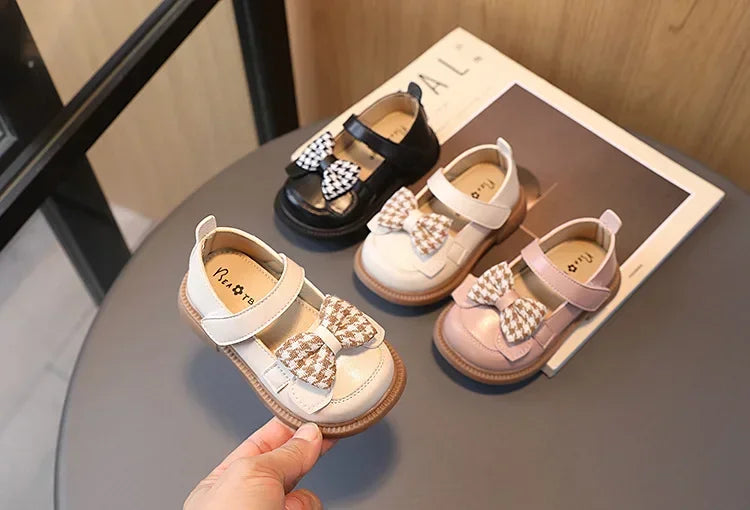 2024 Baby Girls Leather Shoes Spring and Autumn Soft Bottom Princess Bow-knot Casual Toddlers Kids Fashion Baby First Walkers