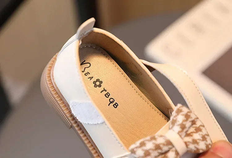 2024 Baby Girls Leather Shoes Spring and Autumn Soft Bottom Princess Bow-knot Casual Toddlers Kids Fashion Baby First Walkers