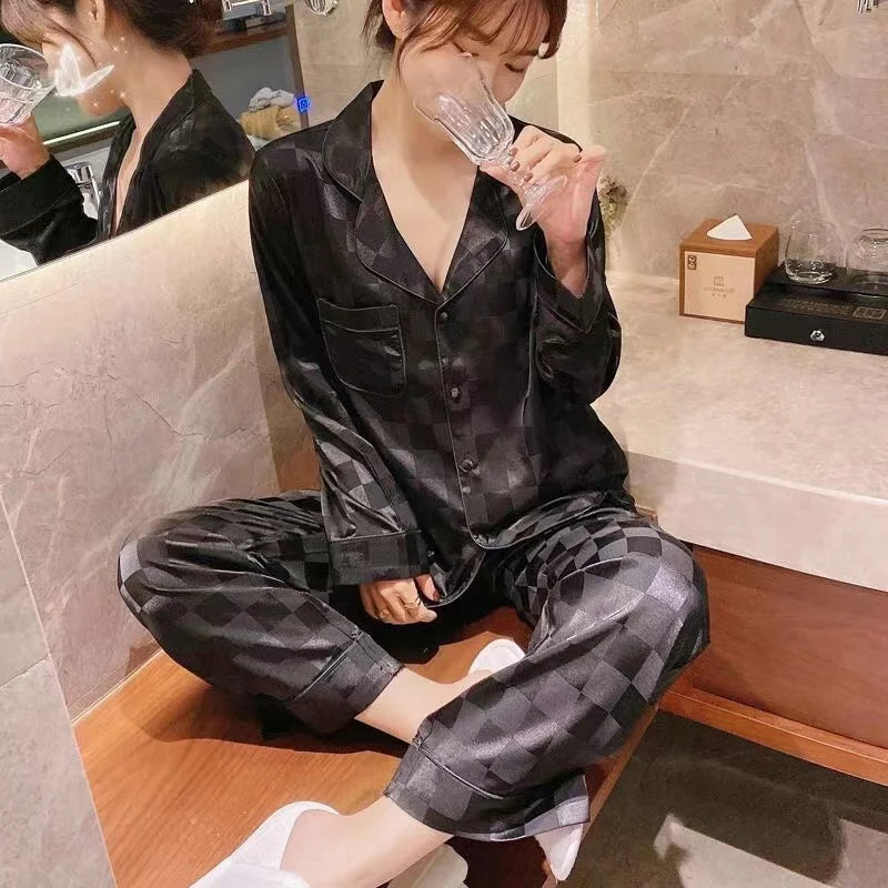 White Checkered Pattern Jacquard Plus Size Women Pajamas 2024 New Autumn Long Sleeve Pant Sleepwear French Elegatn Lady Lounges